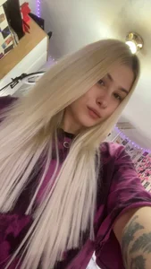 x_Ulya1cutexCute blonde图片 2