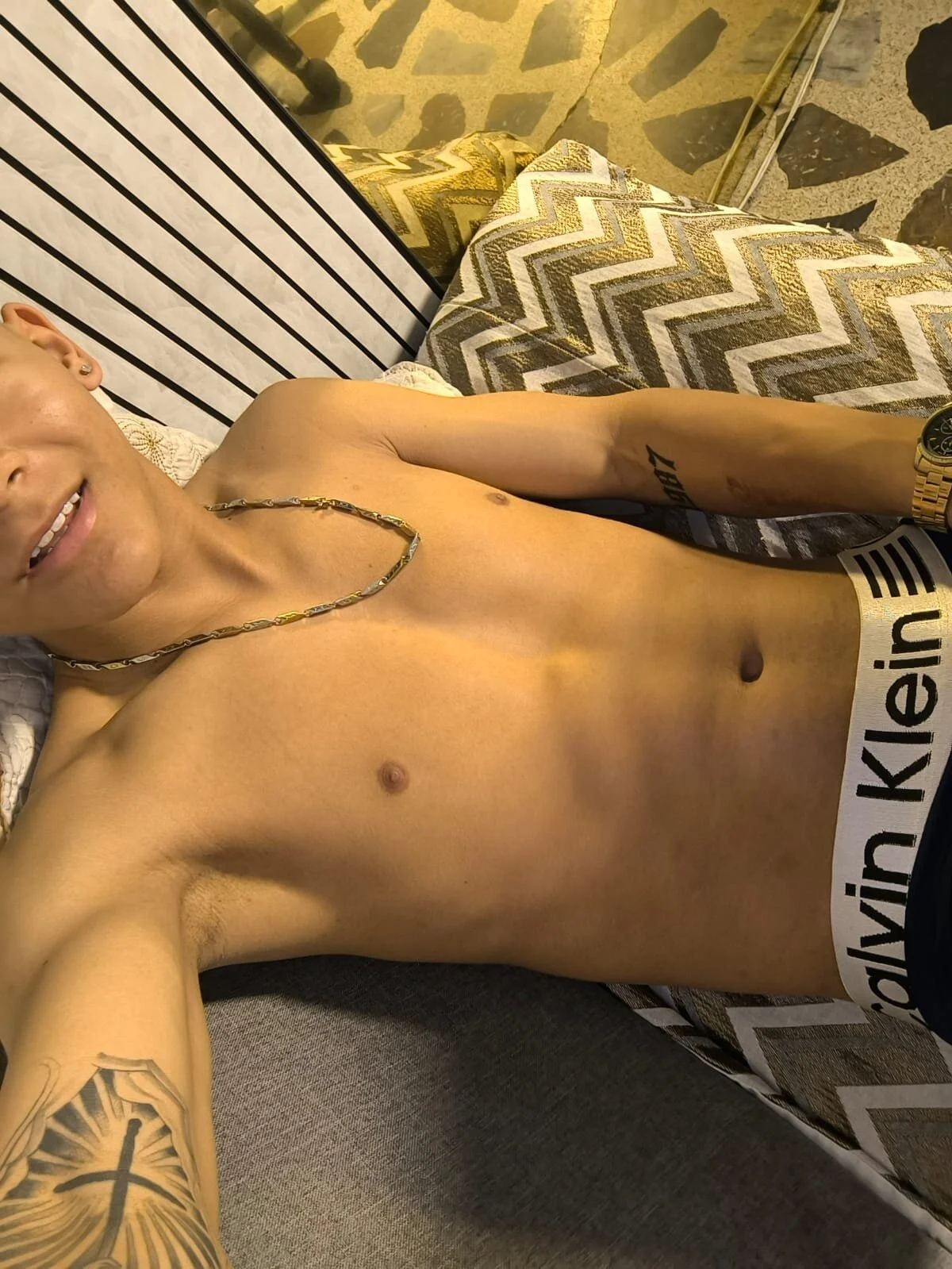 DylanRoyce_ Δημοφιλής εικόνα 2426