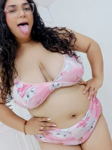 TiffantyAndStacy tiff sexy the pink Pic 4