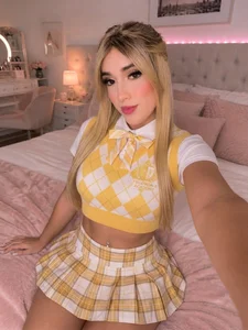 Lola_bunny0 Public Pic