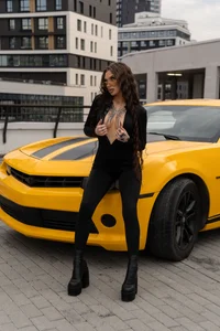 MarlynRobertsen 💛Fast Cars & Bad Ideas💛 Pic 2