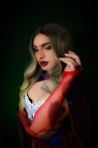 amapola_hs ✴️Come little guys, I'll take thee away Into a land of enchantment✴️ Foto