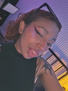 Emma__4 Public  6টি ছবি
