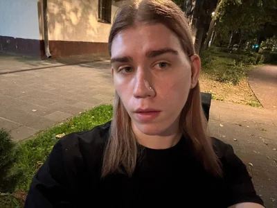 Public od Pixie_Ember  2 snímek