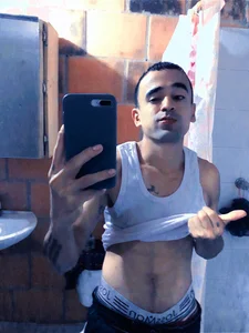 Zdjęcia lopez96hot Public:  6