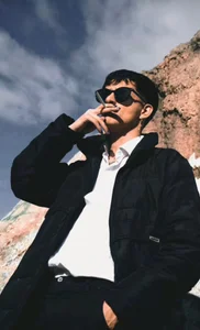 GabyThoms Latino Foto 3