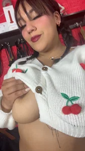 sarita_moller Sexy chica 🤭🤭 Pic 4