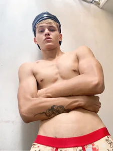 izan_20 Sunny รูป  4