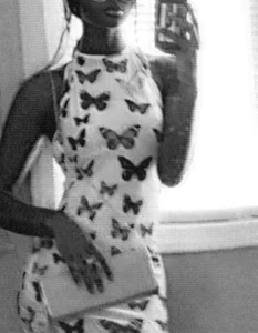 Public de ninaperry777  2 Imagens