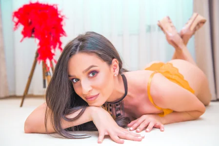 AnnaHarperX kullanıcısının pure passion albümü -  6 fotoğraf