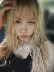 DelicaBrome do i look cute? :)) Pic 5