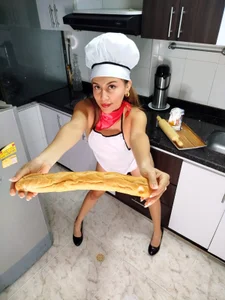 👩‍🍳 mass your cock in me🥵 de HannaPretthy Foto 2