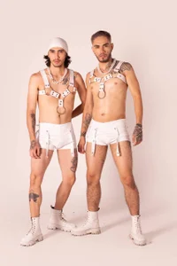 Hot_Sharks_ kullanıcısının Mike and Wil albümü -  fotoğraf