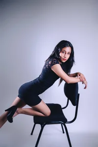 valeria__torres black dress Pic 3