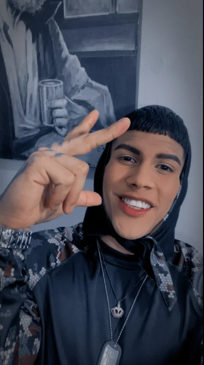 Damian_latinxxxPublic图片