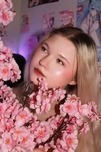 For my fav od LunariaFox  5 snímek