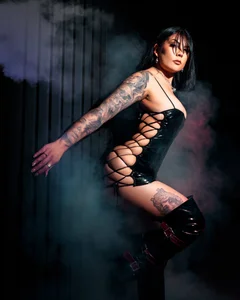 Paulina_bennet Your Sexy Mistress🖤 Billede 3