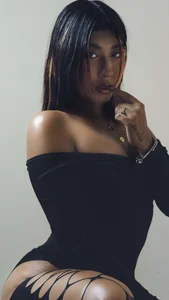 emilysofiia Public  6টি ছবি