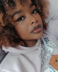 Your tatoo hot ebony de MadisonLopezx  Imagens