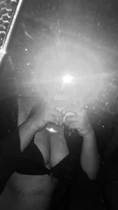 Hot-Saro Public Foto 3