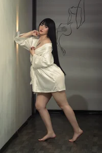 Daphnee-xSensual图片 4