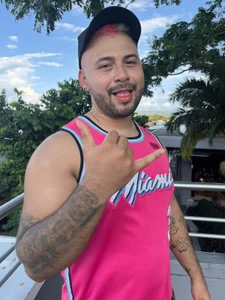 Jacob_Cruz_のChange of lookの 5枚の写真