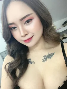 KrystaDonnellan Public Foto 4