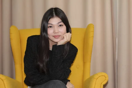 AmeliyaJunePublic图片 2