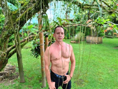 _axelking_: Public ( 7 фото)