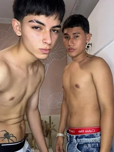 Dereck_brown_ Public 사진 7
