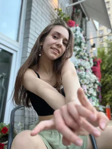 PetraHambelton i'm again here Pic