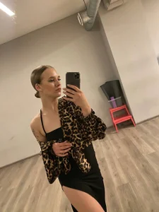 Casey_Sweeet Public  5 снимка