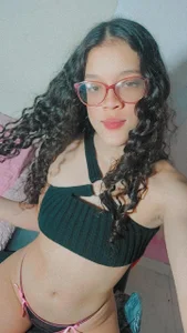 HANNA CUTE😈🍒🫦🥰😘 de Be_Pretty_Hanna_HD  4 Imagens