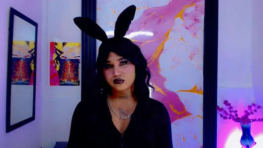 Glenda_Valentine YOUR GIRL Pic 3