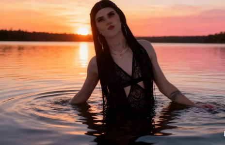 Yara-Atwan-: kiss ( 9 фото)