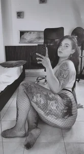 Ambar_Cooxxの🥰の枚の写真