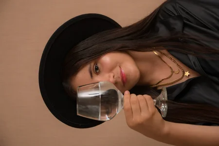 elizabeth_20 Public Pic 2