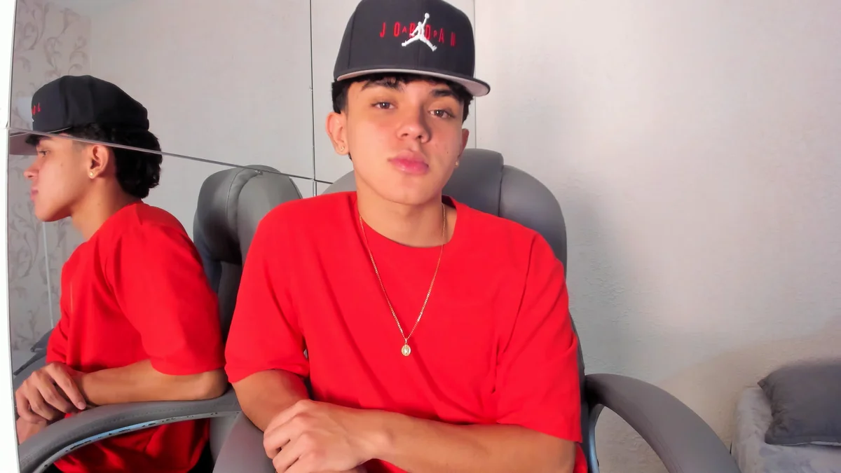 _TaylorBlack Image populaire  9270