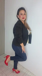 Lia_adamsss Something casual just for you Fotka 3