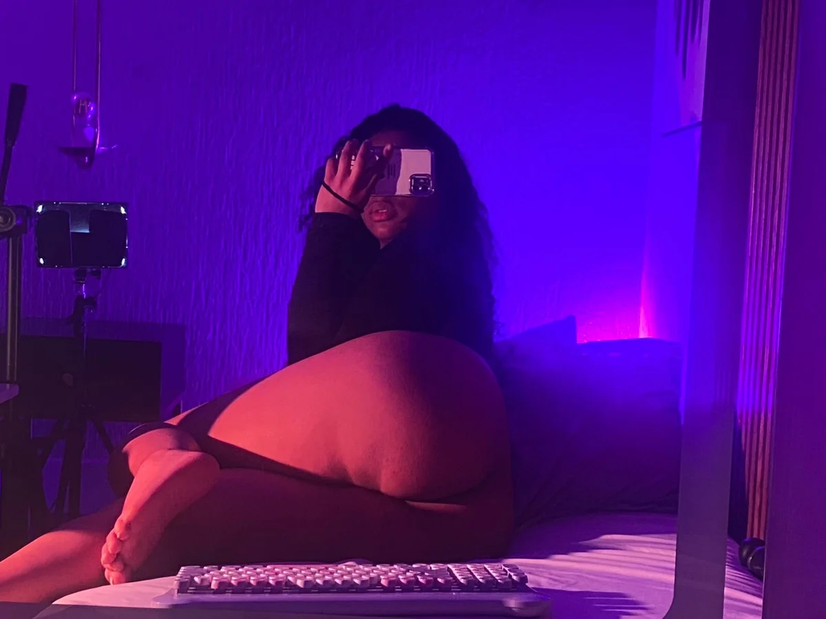 صور Sofi_Fox_ الرائجة  174