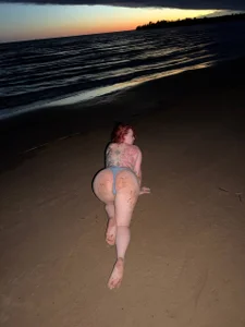 alexis_bess Sexy on the beach Εικόνα 4
