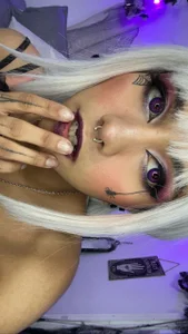 Raven_Witch_: Cute Face ( 5 фото)