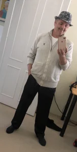 hotdadbod I clean up nicely. Not always naked lol Pic