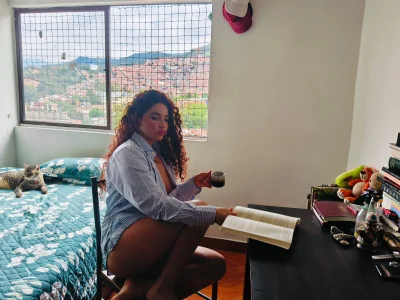 SENSUAL GIRL 💕 de penelope_cox  6 photos