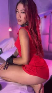 Dangerous Curves de Bella-Sanders  2 photos