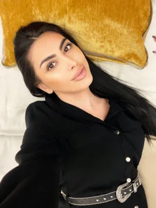 Flower_Pow3r Public Pic 3