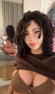 Amy_2905 do you like my boobs or my ass? 🥰 사진 3