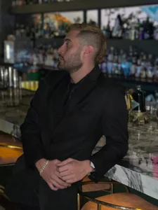 Master_Kratos de Master_kratos_and_Megan  4 Imagens