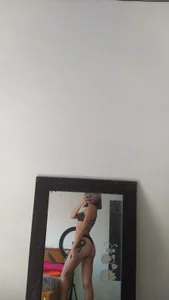 Nathaly-777I returned图片