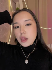 AlberthaEscue Allure of your life Pic 3